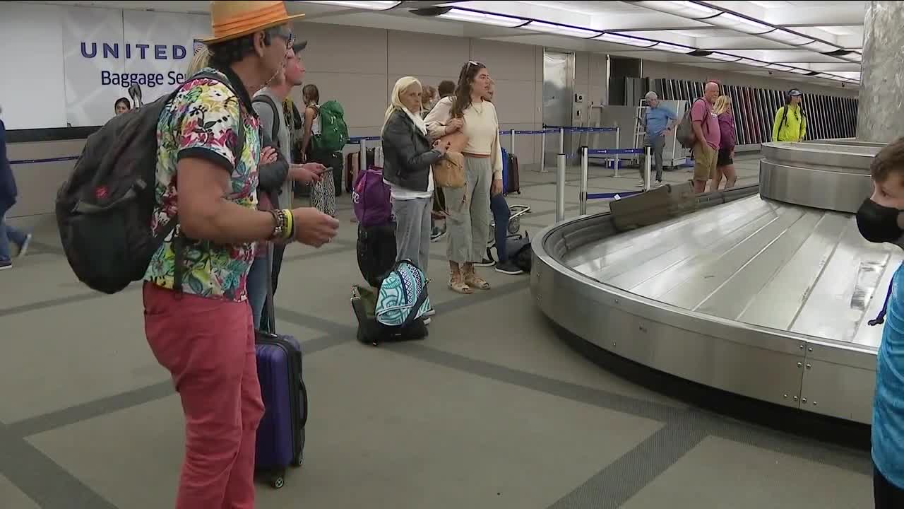 United Airlines travelers fleeing Maui wildfires safely arrive in Denver