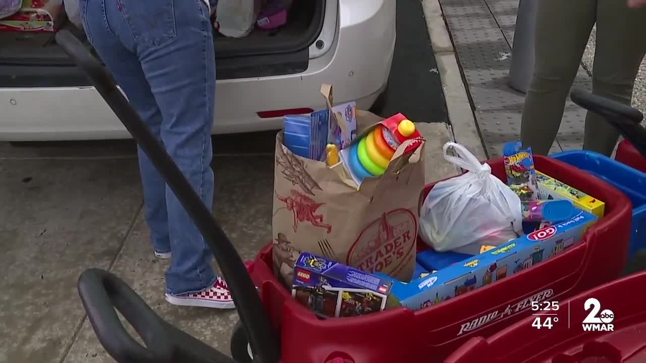 Toys given at Maryland Zoo to children in need - Vimarsana News