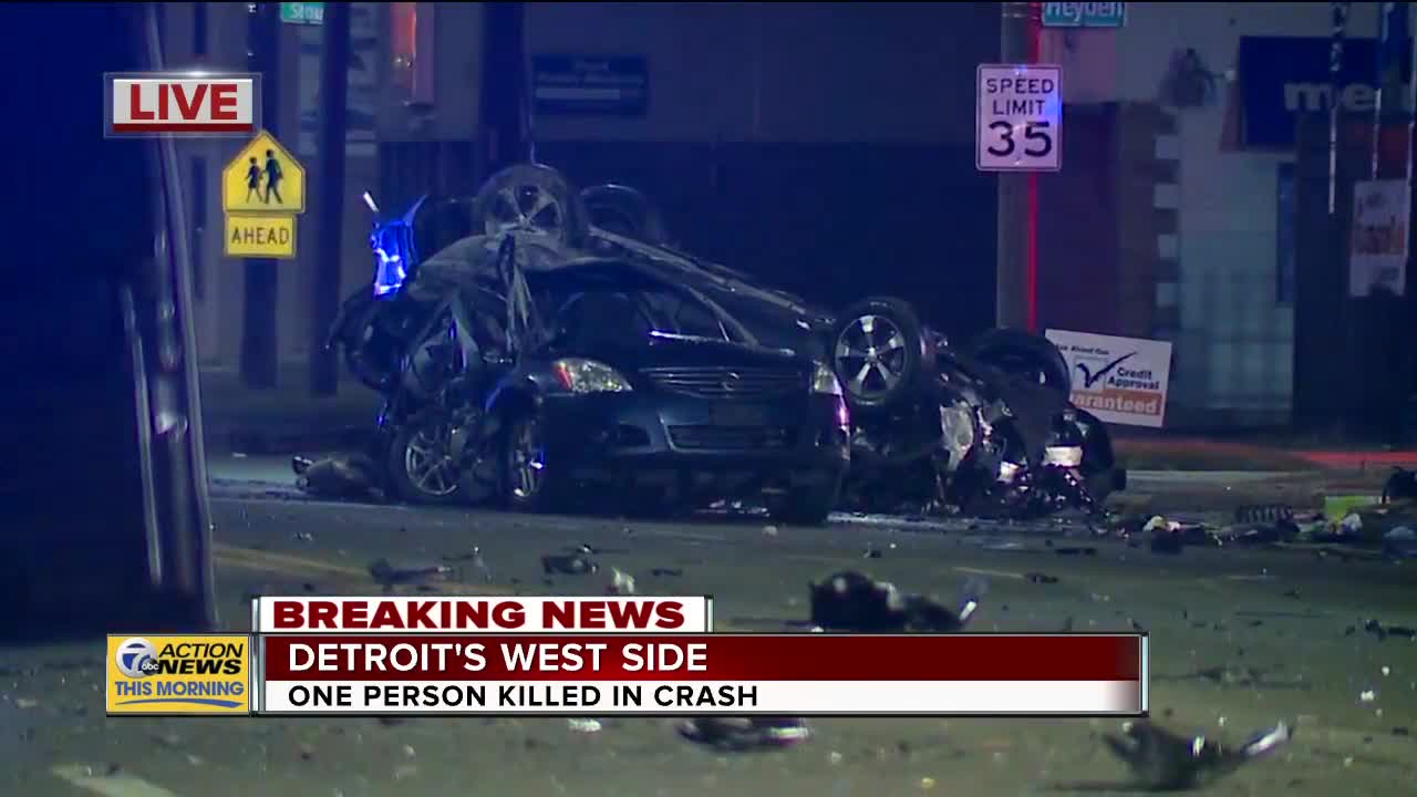1 person killed in crash on Detroit's west side