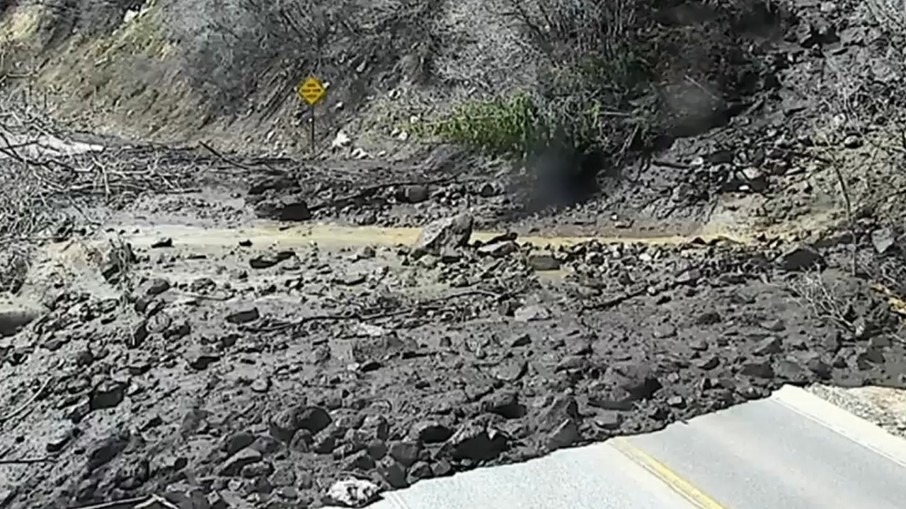 LIVE: Mudslide covers SR-210 in Little Cottonwood Canyon - Vimarsana News