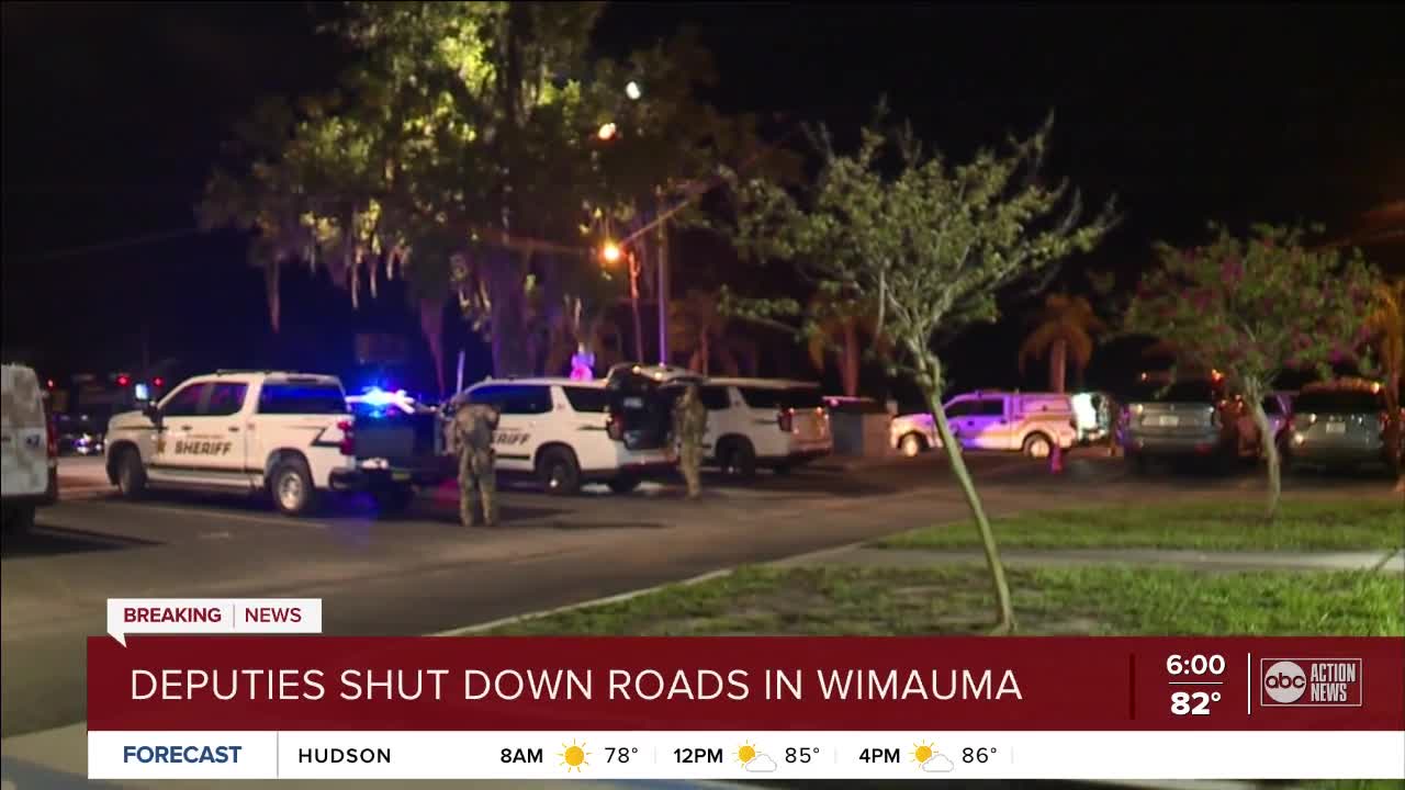 2 dead, hostage safe in Wimauma standoff, sheriff says