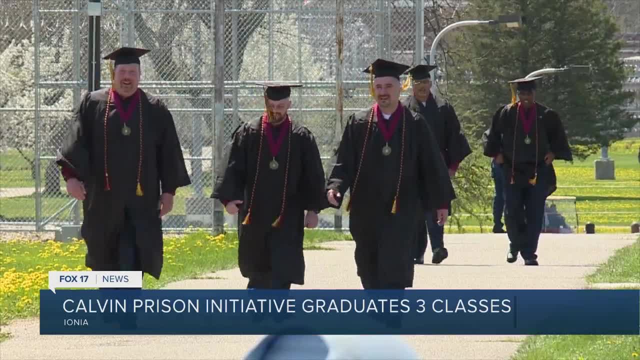 Michigan inmates graduate with degrees, new outlooks on life - Vimarsana News