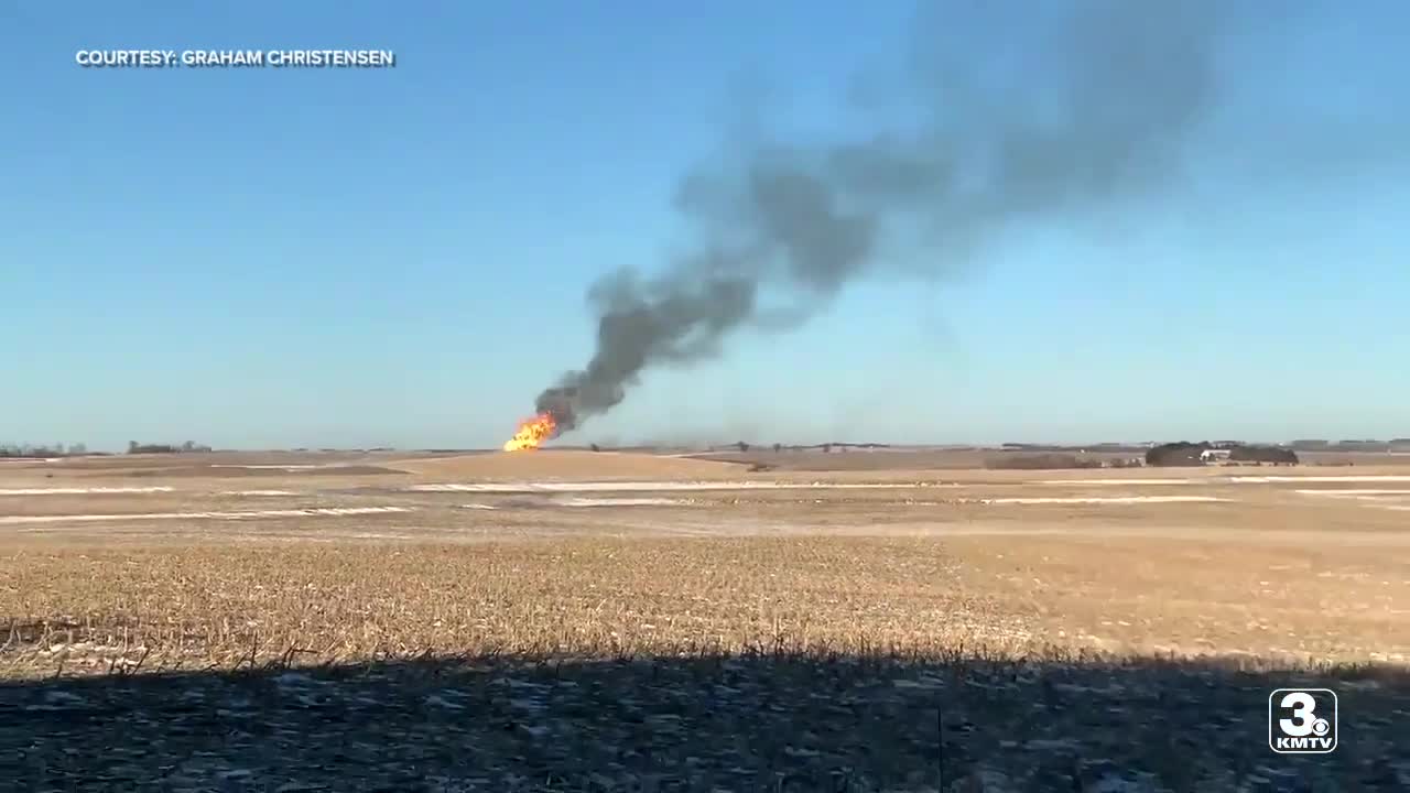 Fiery gas pipeline explosion near Lyons, Nebraska