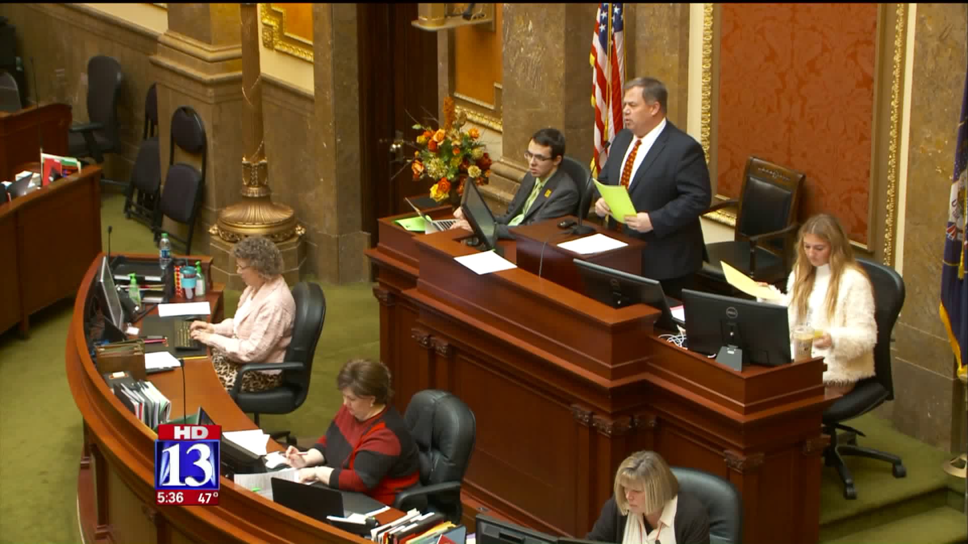 Bill requiring witnesses by law to call 911 fails in Utah House