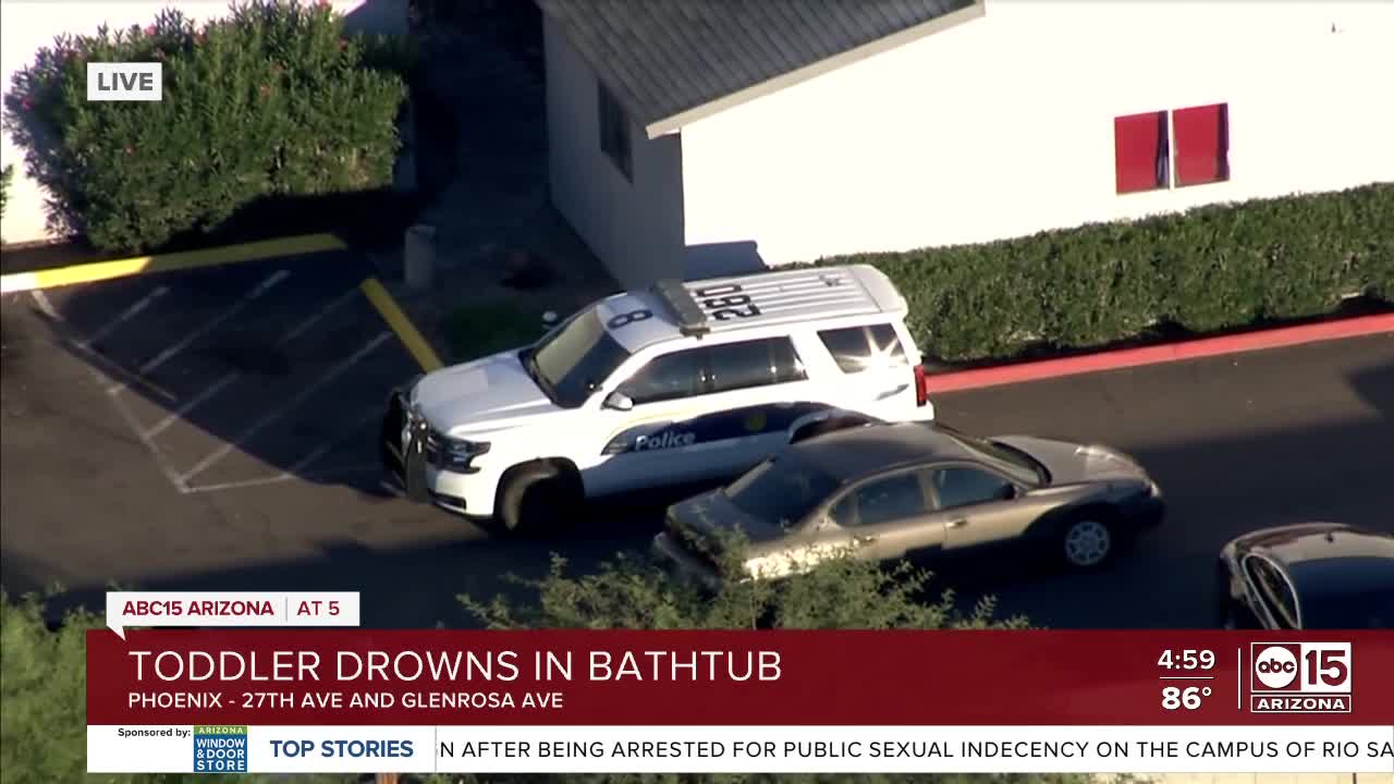 Toddler dies after being pulled from bathtub in Phoenix