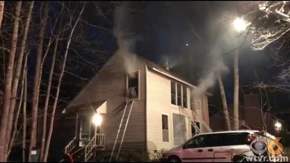 Backyard grill sparks Midlothian house fire