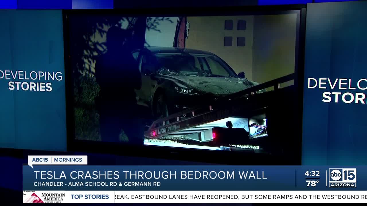 Car crashes into Chandler home near Alma School and Germann