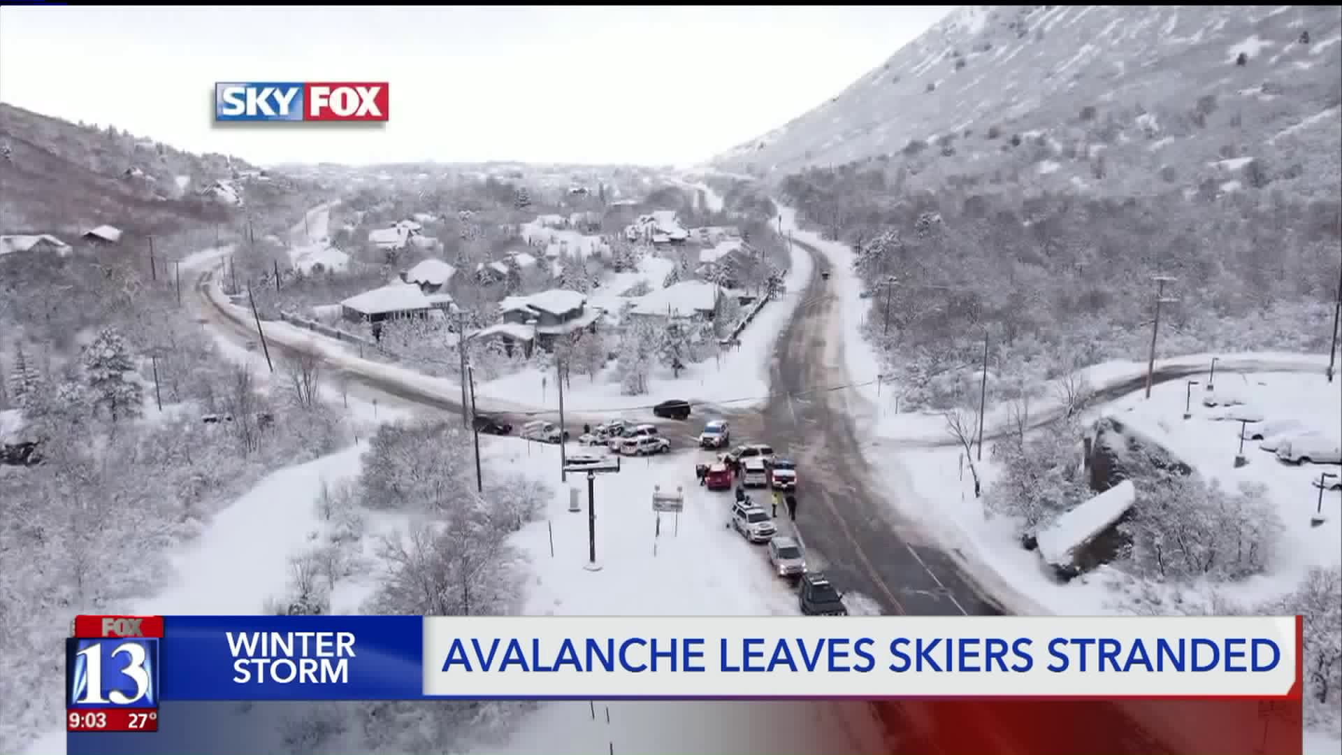 Little Cottonwood Canyon briefly reopens after natural avalanche