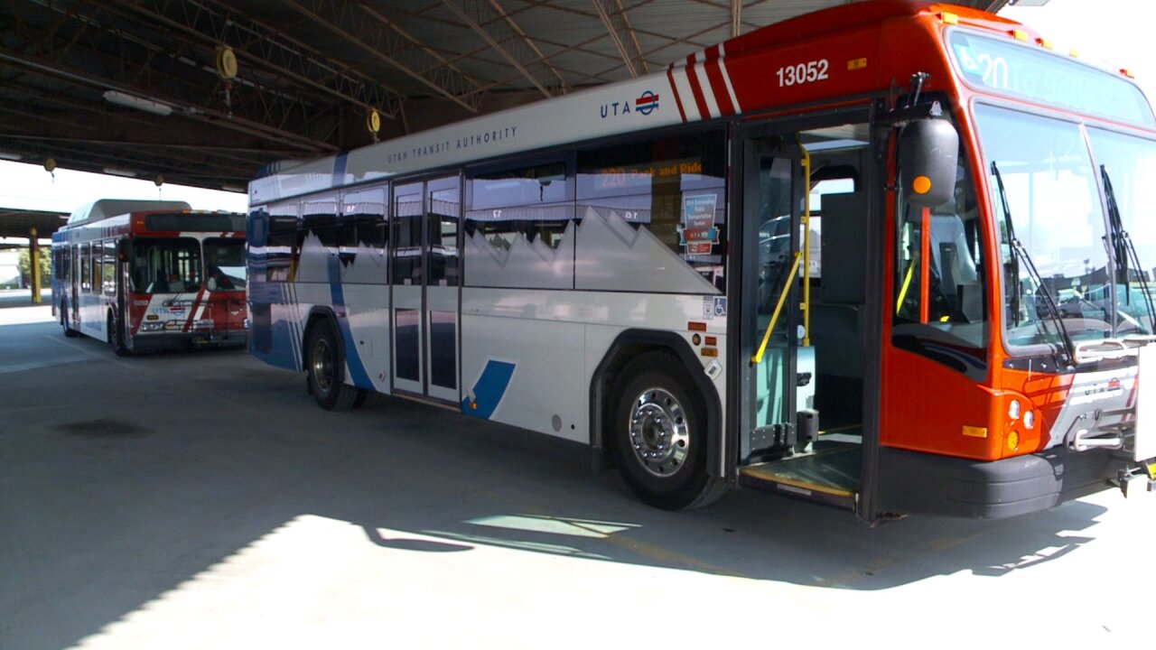 UTA bus driver hospitalized after pedestrian assault at stop sign - Vimarsana News