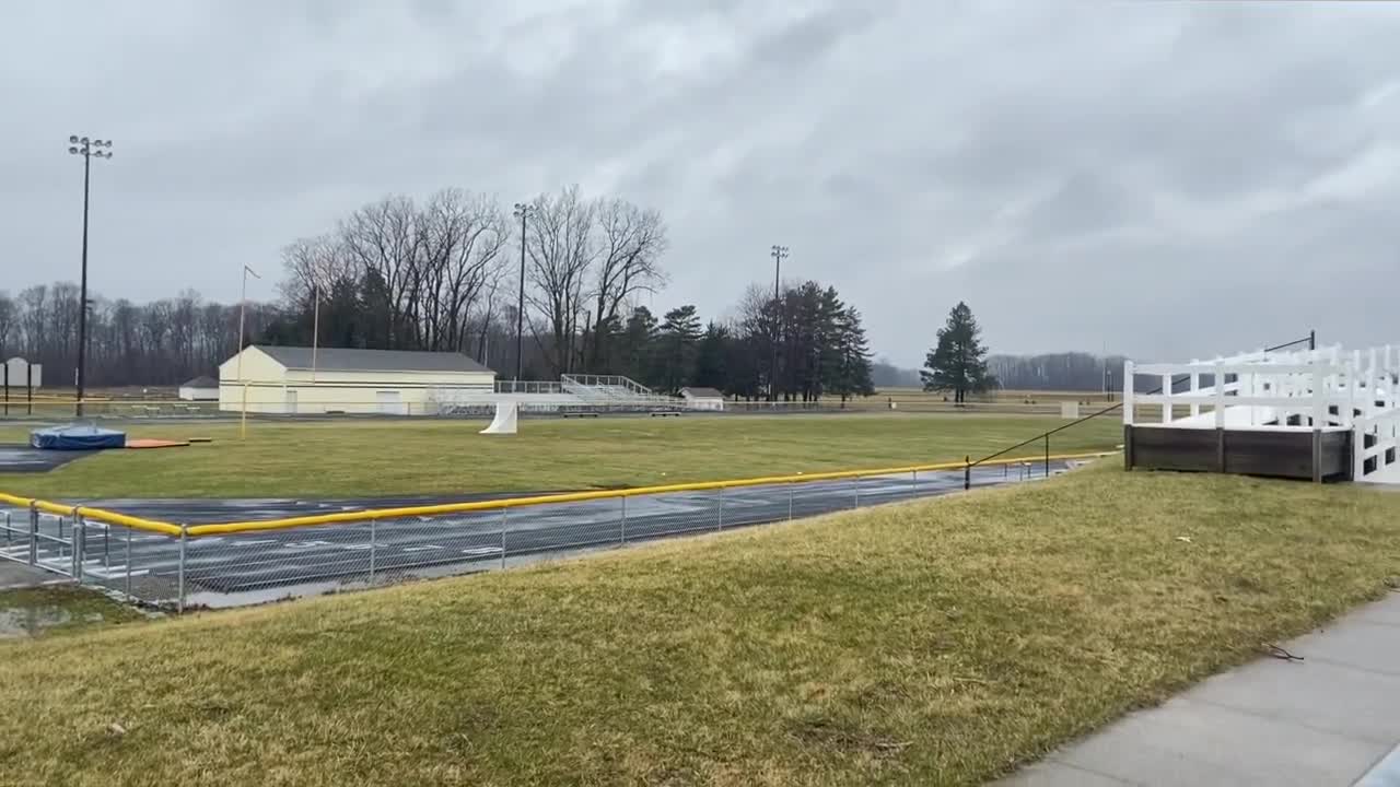 The OvidElsie School District in fullon turf war