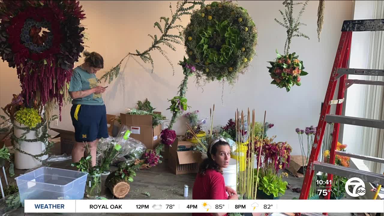 Norwest Gallery of Art presents ‘Flower Therapy’