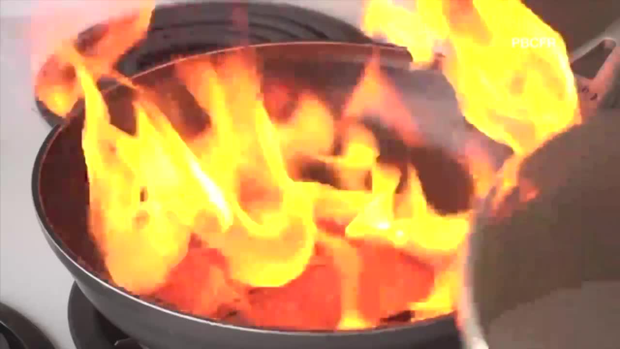 boynton-beach-fire-rescue-gives-out-fire-safety-equipment