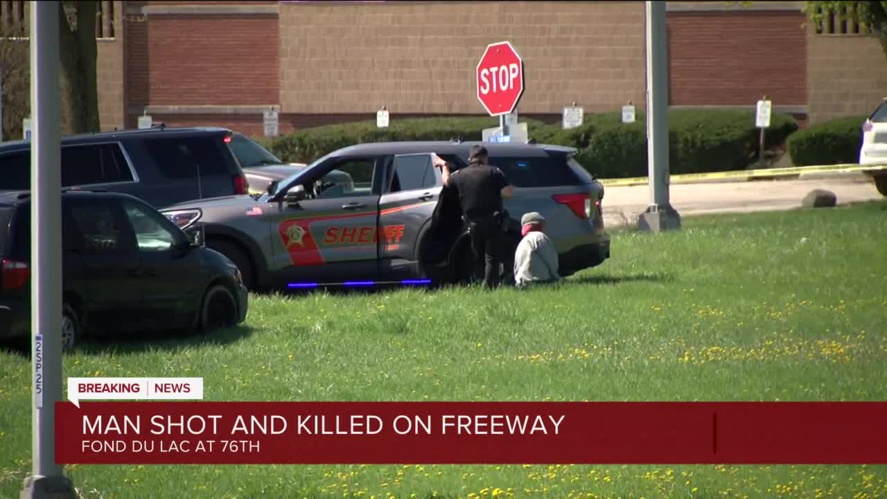 Man shot and killed on Milwaukee freeway; suspect on the run: Sheriff