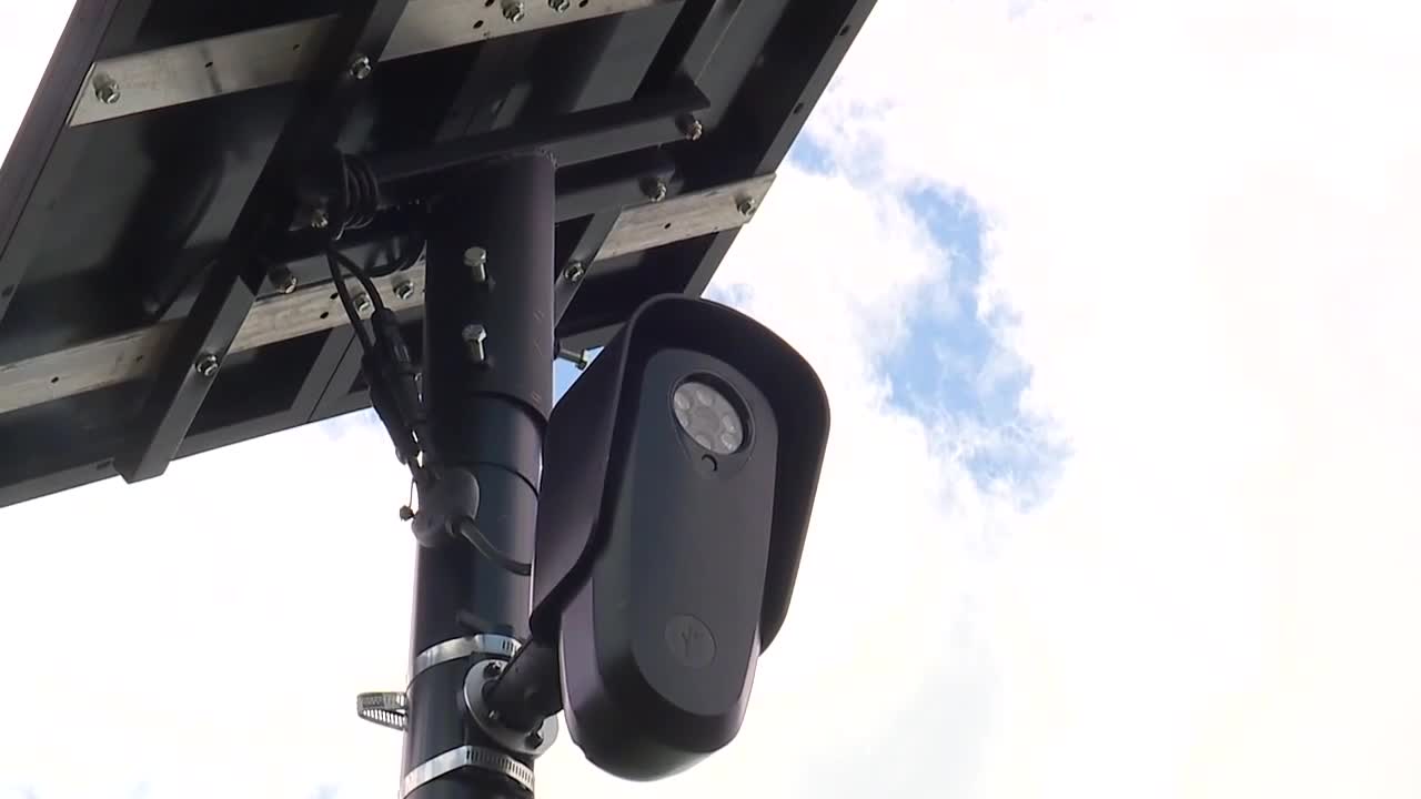 Local community considers license plate readers to aid law enforcement - Vimarsana News