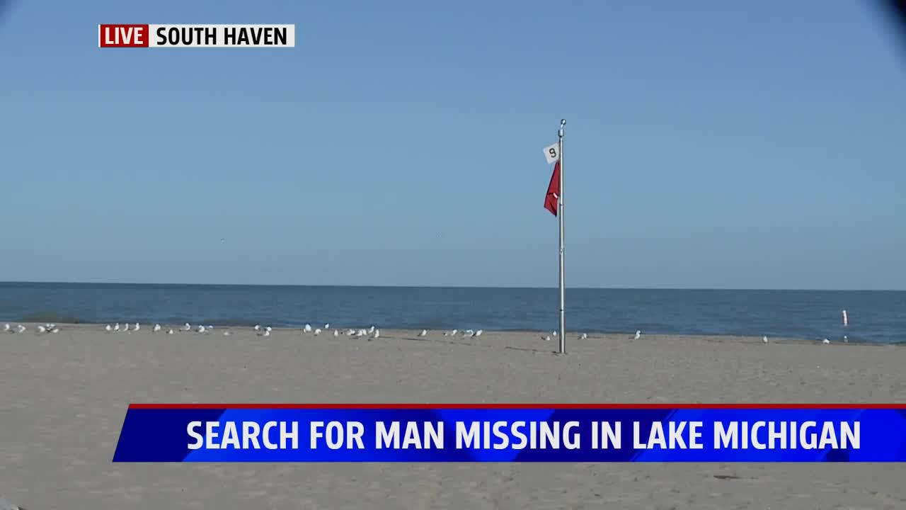 Search for missing man underway at Lake Michigan