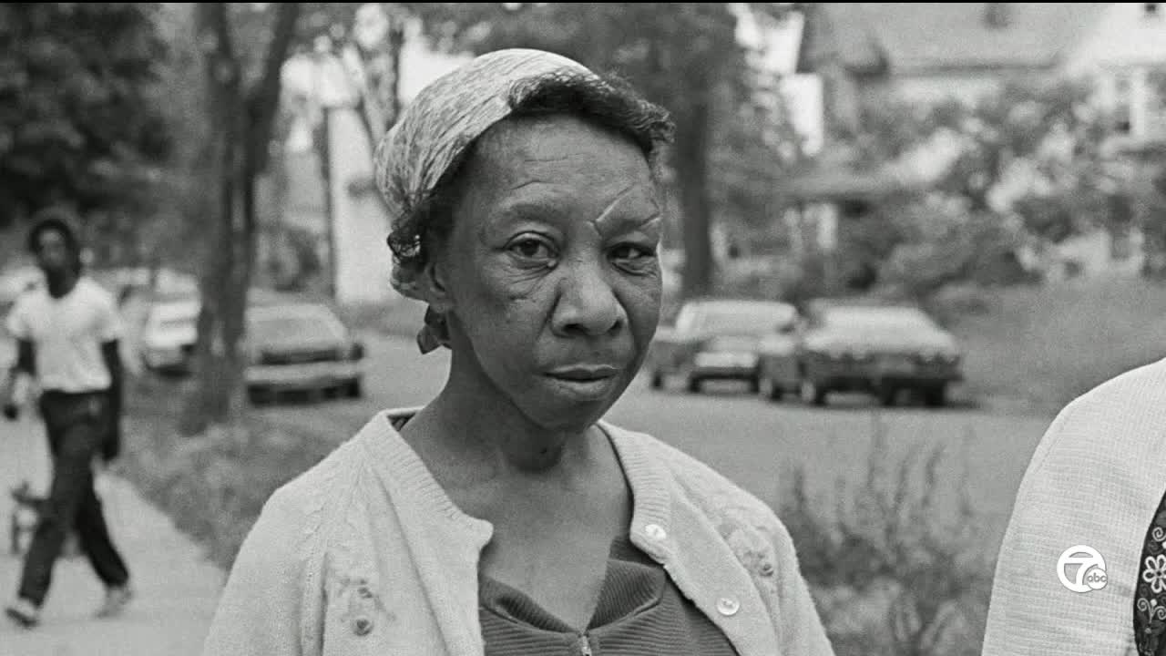 Bruce Harkness shares historical Detroit photo exhibit - Vimarsana News